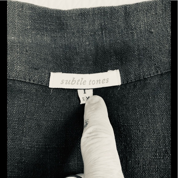 Black Linen “Jean” Jacket with Silver buttons - Picture 5 of 5